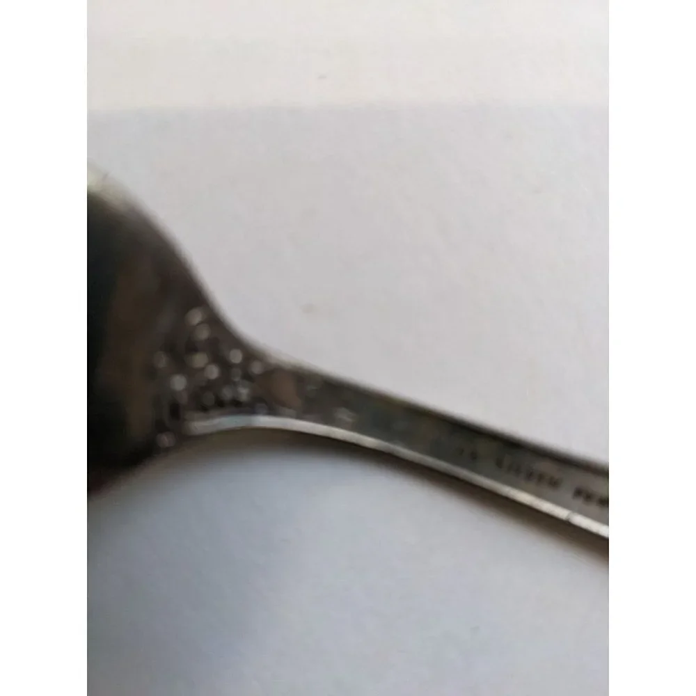 Crown Silver Plate Company set of 6 dinner forks‎ 7.5 in